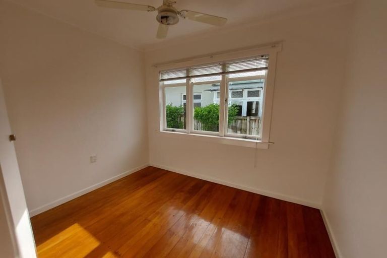 Photo of property in 8 Mercer Street, Kensington, Whangarei, 0112