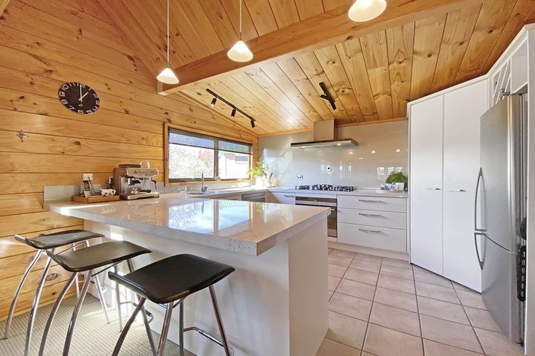 Photo of property in 3 Gareth Place, Lynmore, Rotorua, 3010