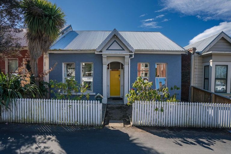 Photo of property in 12 Duke Street, North Dunedin, Dunedin, 9016