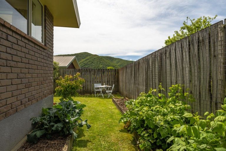 Photo of property in 67a Moana View Road, Waikawa, Picton, 7220