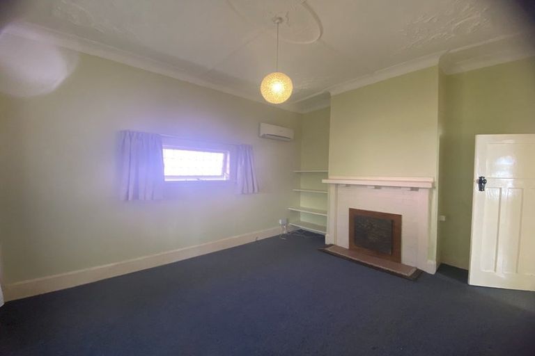 Photo of property in 41 Shakespeare Road, Bluff Hill, Napier, 4110