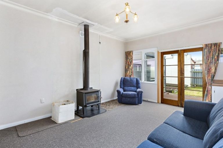 Photo of property in 32 Melbourne Street, South Dunedin, Dunedin, 9012