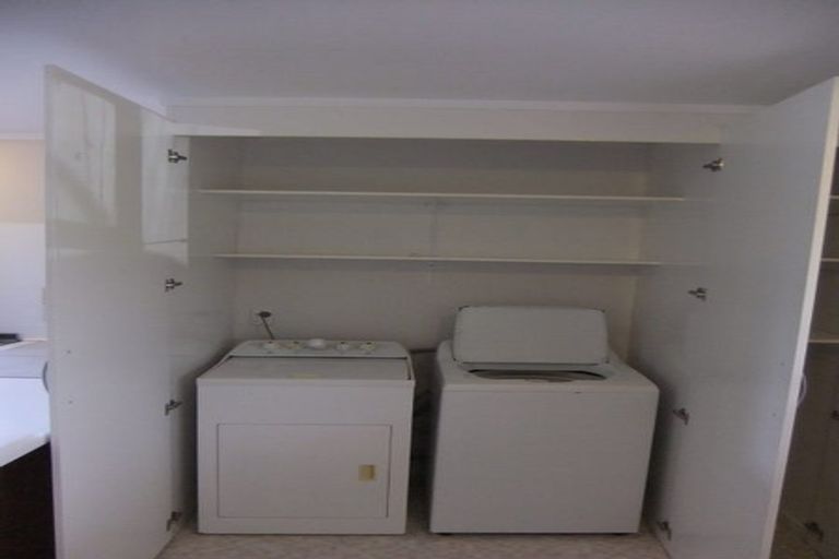 Photo of property in 32 Lake Crescent, Hamilton Lake, Hamilton, 3204