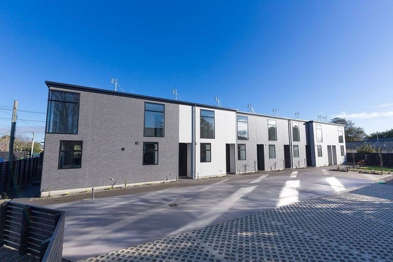 Photo of property in 2/2 Tweed Street, Richmond, Christchurch, 8013