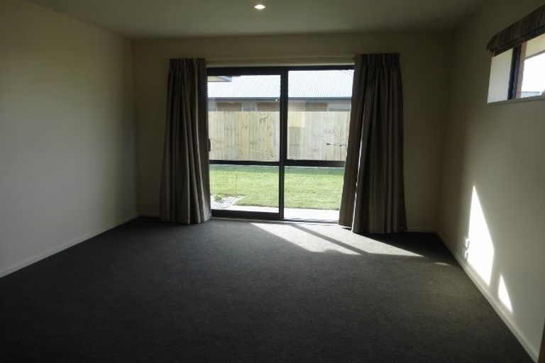 Photo of property in 9 Bamber Crescent, Halswell, Christchurch, 8025