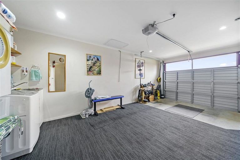 Photo of property in Rangeview Villas, 45/9 Fuller Close, Levin, 5510