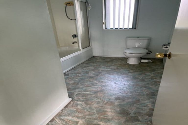 Photo of property in 10 Shakespear Road, Army Bay, Whangaparaoa, 0930