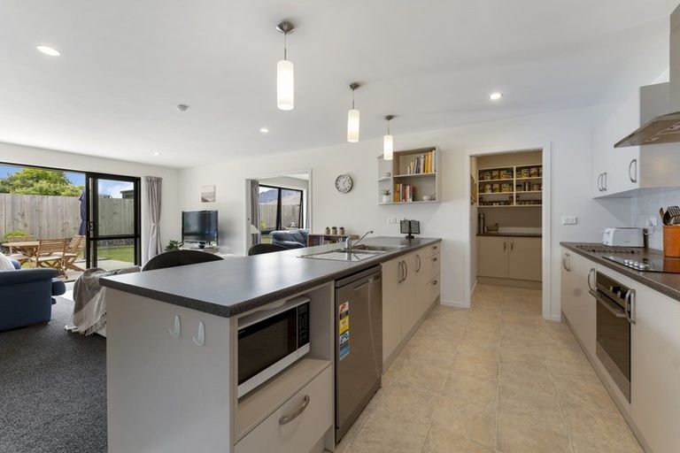 Photo of property in 27 Bell Street, Lake Hawea, Wanaka, 9382