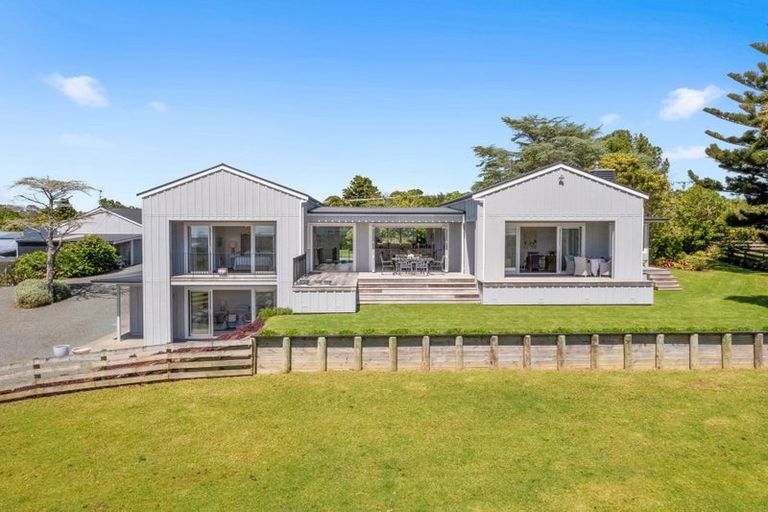 Photo of property in 201 Takatu Road, Tawharanui Peninsula, Warkworth, 0986