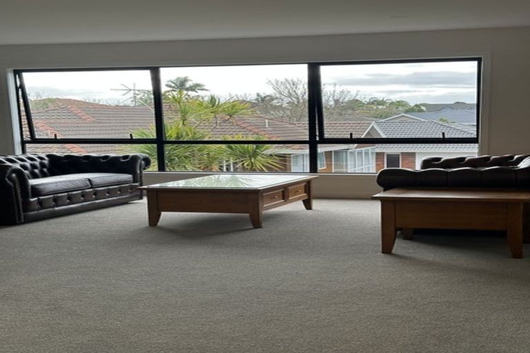Photo of property in 12b Bluefin Way, West Harbour, Auckland, 0618