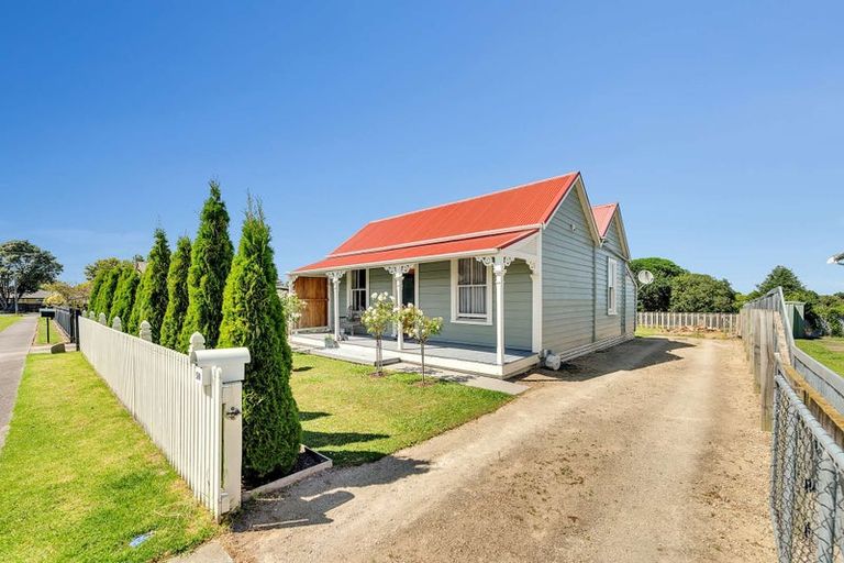Photo of property in 50 Maxwell Avenue, Durie Hill, Whanganui, 4500