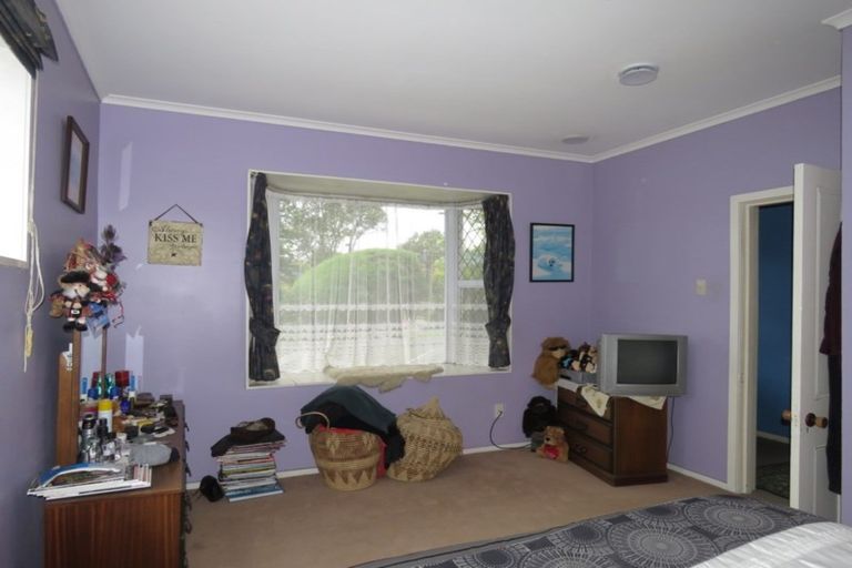 Photo of property in 46 Romilly Street, Westport, 7825