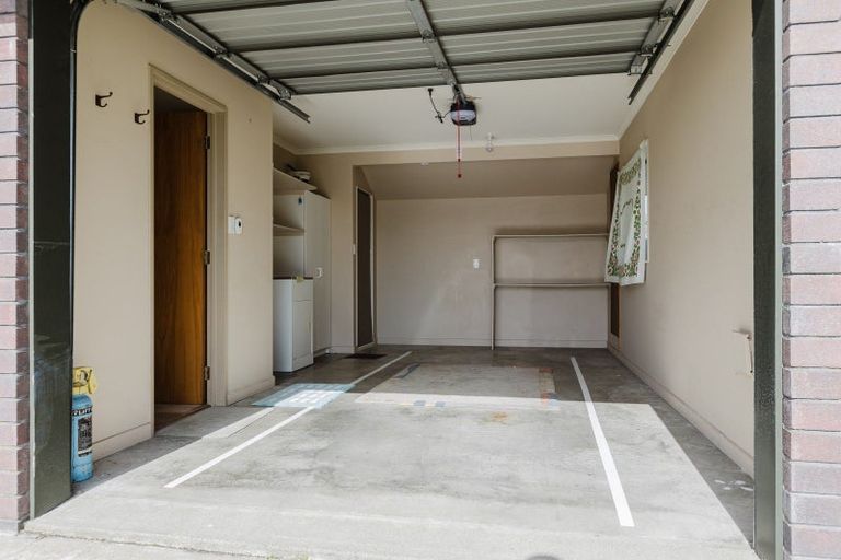 Photo of property in 17 Tyndall Street, Pahiatua, 4910
