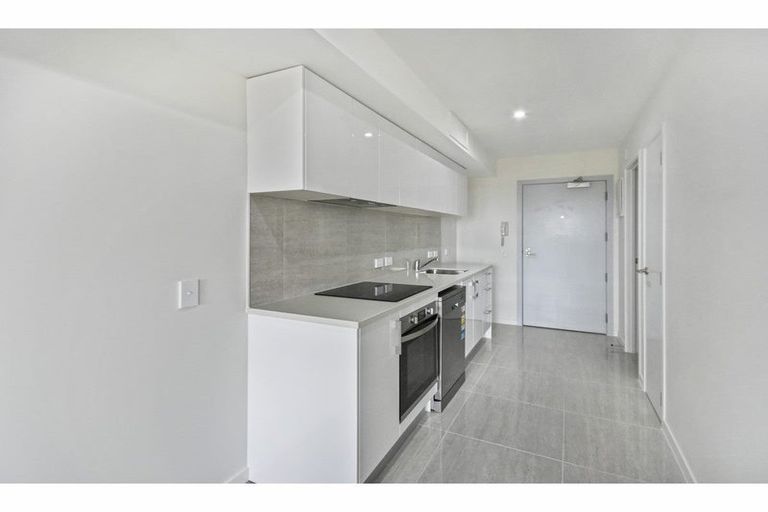 Photo of property in 211/8 Gray Avenue, Mangere East, Auckland, 2024