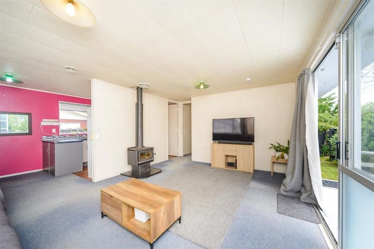 Photo of property in 6 Pain Street, Bulls, 4818