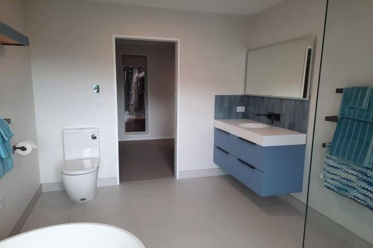 Photo of property in 59 Saint Andrews Hill Road, Mount Pleasant, Christchurch, 8081