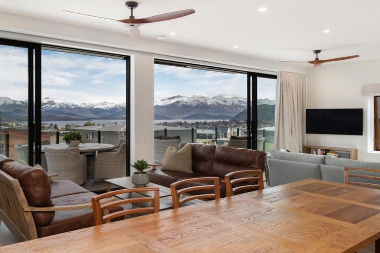 Photo of property in 48 Farrant Drive, Wanaka, 9305