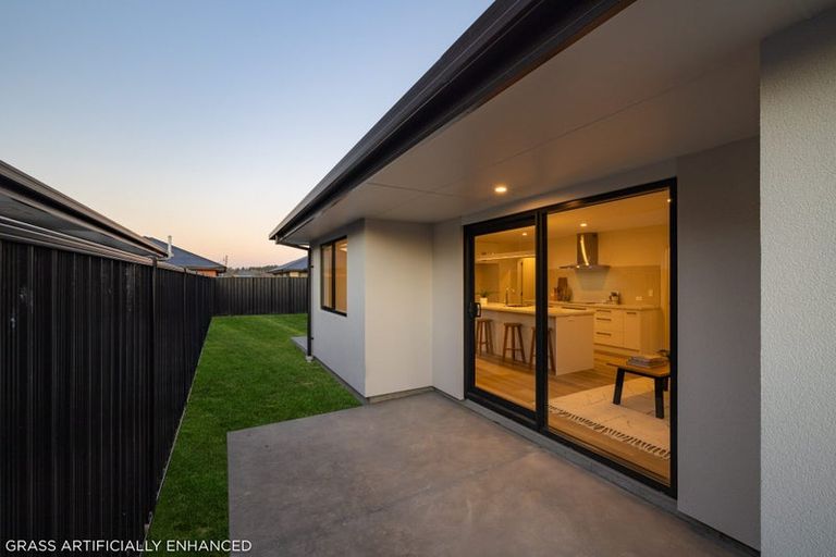 Photo of property in 16 Campbell Drive, Lincoln, 7674