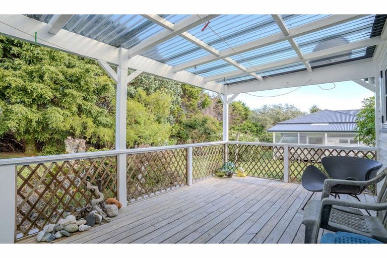 Photo of property in 27-27a Mission Road, Kerikeri, 0230