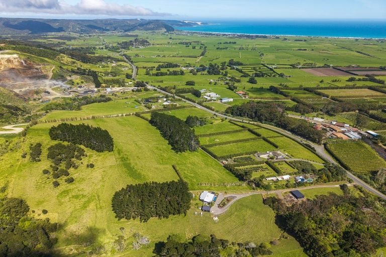Photo of property in 945 Kaitaia-awaroa Road, Ahipara, Kaitaia, 0481
