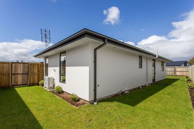 Photo of property in 53 River Stone Drive, Halswell, Christchurch, 8025