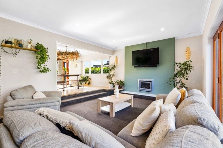 Photo of property in 125 Gloucester Street, Taradale, Napier, 4112