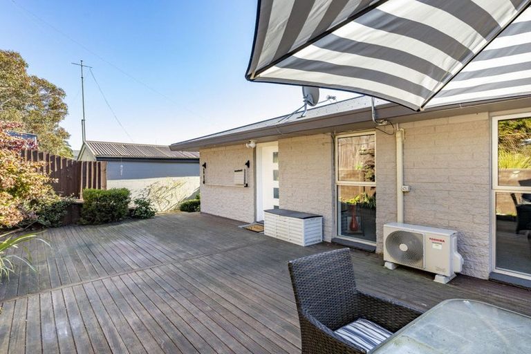 Photo of property in 2/140 Hay Street, Bromley, Christchurch, 8062