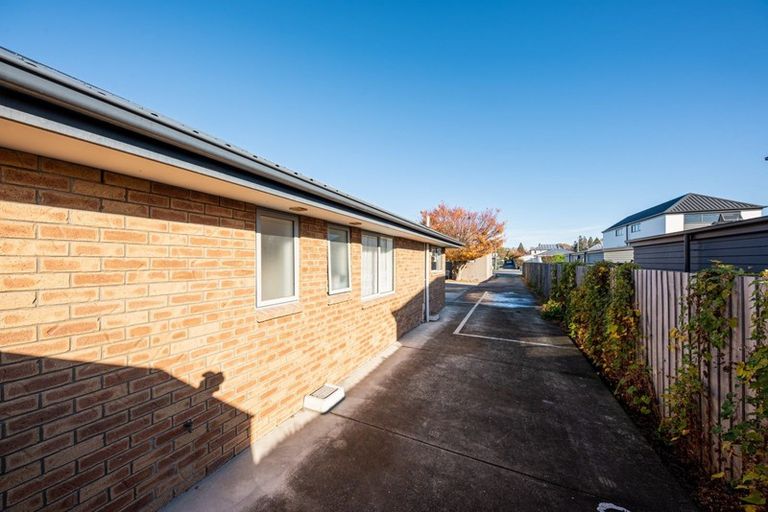 Photo of property in 55a Wharenui Road, Upper Riccarton, Christchurch, 8041