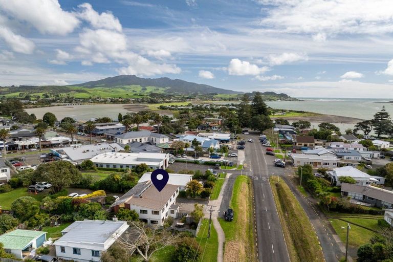 Photo of property in 13 Wallis Street, Raglan, 3225