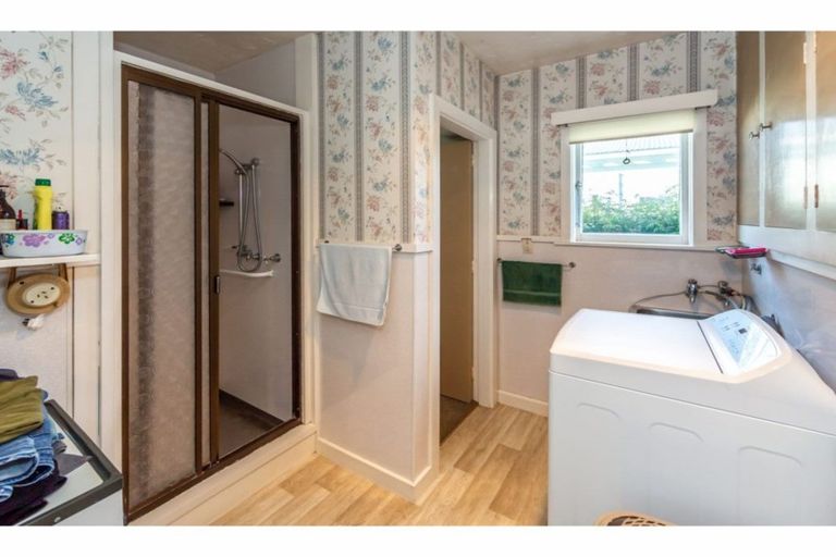 Photo of property in 13 Cradock Street, South New Brighton, Christchurch, 8062