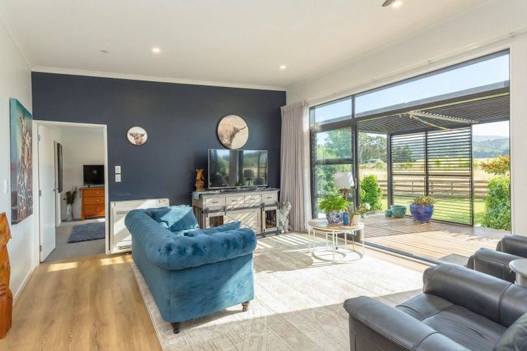 Photo of property in 78 Thomas Road, Carrington, Carterton, 5791