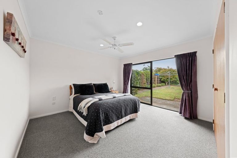 Photo of property in 1 Te Whena Place, Waitara, 4320