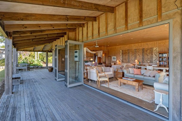 Photo of property in 899e Purangi Road, Cooks Beach, Whitianga, 3591