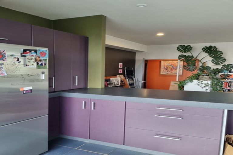 Photo of property in Grandstand Apartments, 8/80 Kent Terrace, Mount Victoria, Wellington, 6011