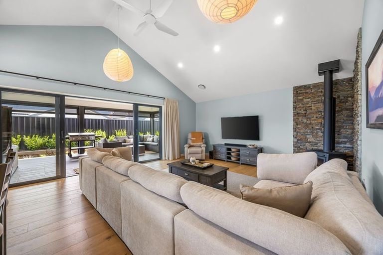 Photo of property in 7 Dingle Street, Lake Hawea, 9382