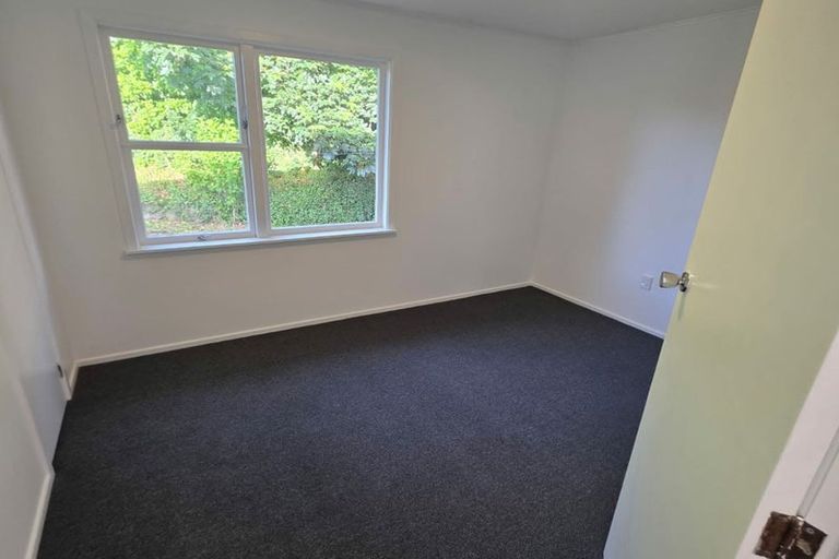 Photo of property in 15 Parenga Street, Wainuiomata, Lower Hutt, 5014