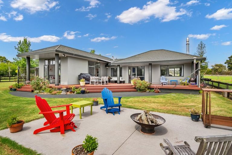 Photo of property in 29 Pataua Road North, Whareora, Whangarei, 0175