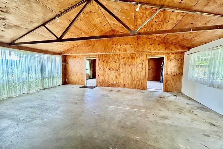 Photo of property in 10 Murphy Road, Taradale, Napier, 4112