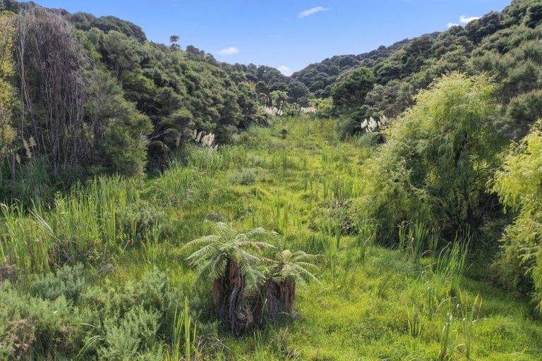 Photo of property in 138 Paroa Bay Road, Russell, 0272