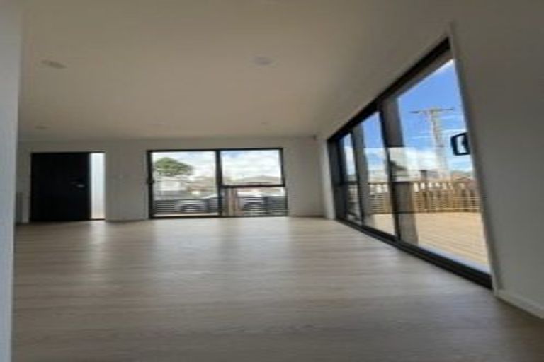 Photo of property in 28a Greenmeadows Avenue, Manurewa East, Auckland, 2102