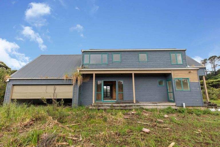 Photo of property in 112 Lone Kauri Road, Karekare, New Lynn, 0772