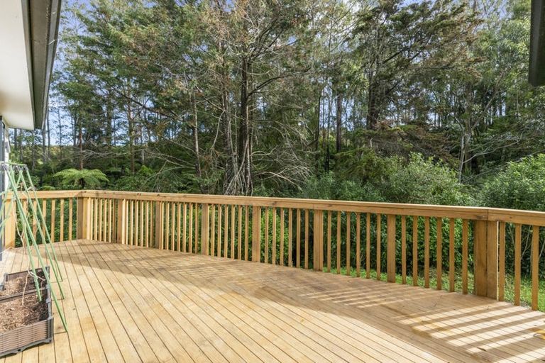 Photo of property in 12 Tagish Way, Orewa, 0931