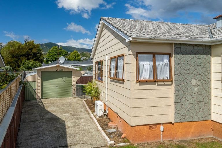 Photo of property in 2/64 Fergusson Street, Stoke, Nelson, 7011