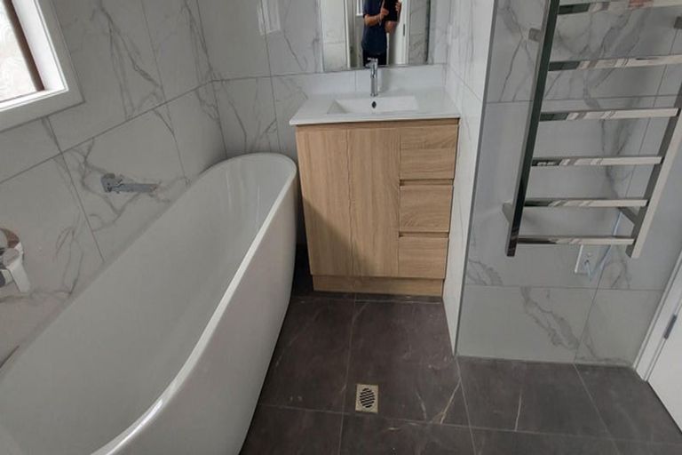 Photo of property in 708 Te Atatu Road, Te Atatu Peninsula, Auckland, 0610