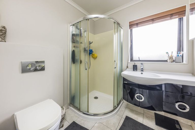 Photo of property in 33 Index Place, Manurewa, Auckland, 2105