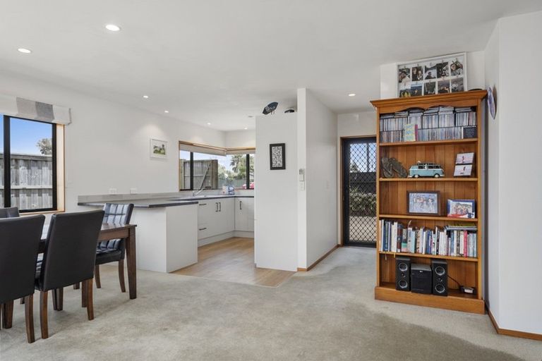 Photo of property in 47a Maranui Street, Mount Maunganui, 3116