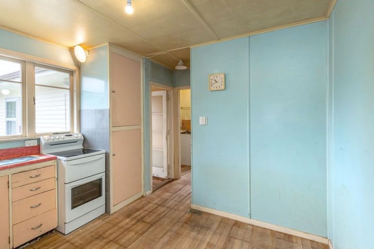 Photo of property in 14 Udy Street, Greytown, 5712