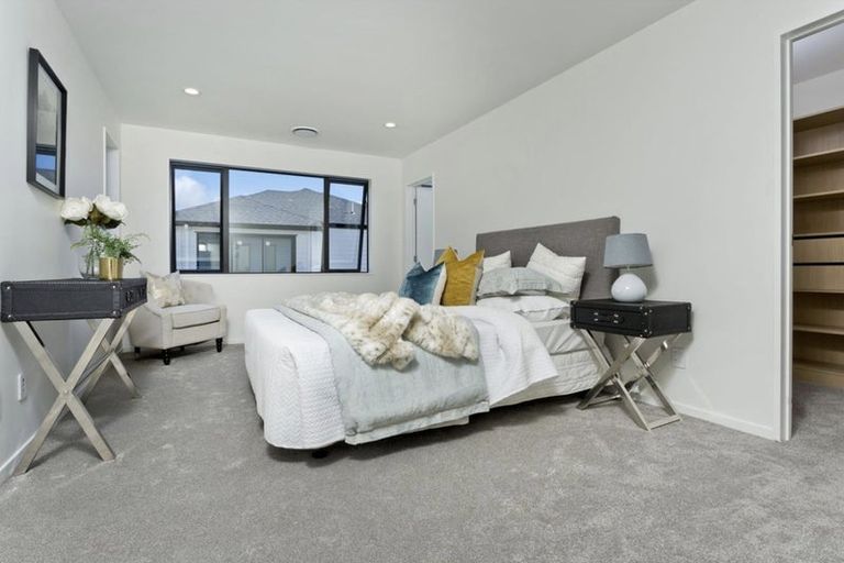 Photo of property in 2c Livingstone Street, Milford, Auckland, 0620