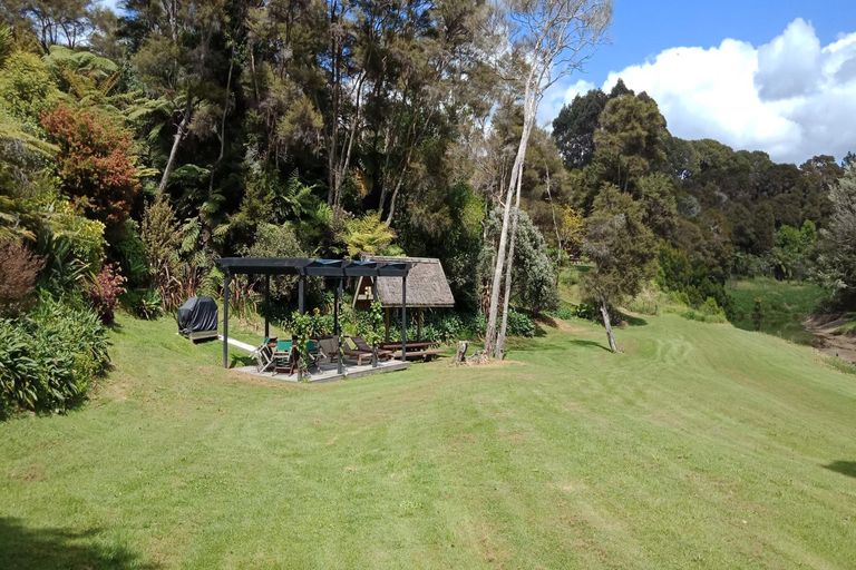 Photo of property in 838 Puketona Road, Haruru, 0204