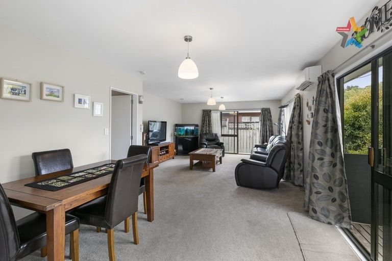 Photo of property in 3/12 Raukawa Street, Stokes Valley, Lower Hutt, 5019